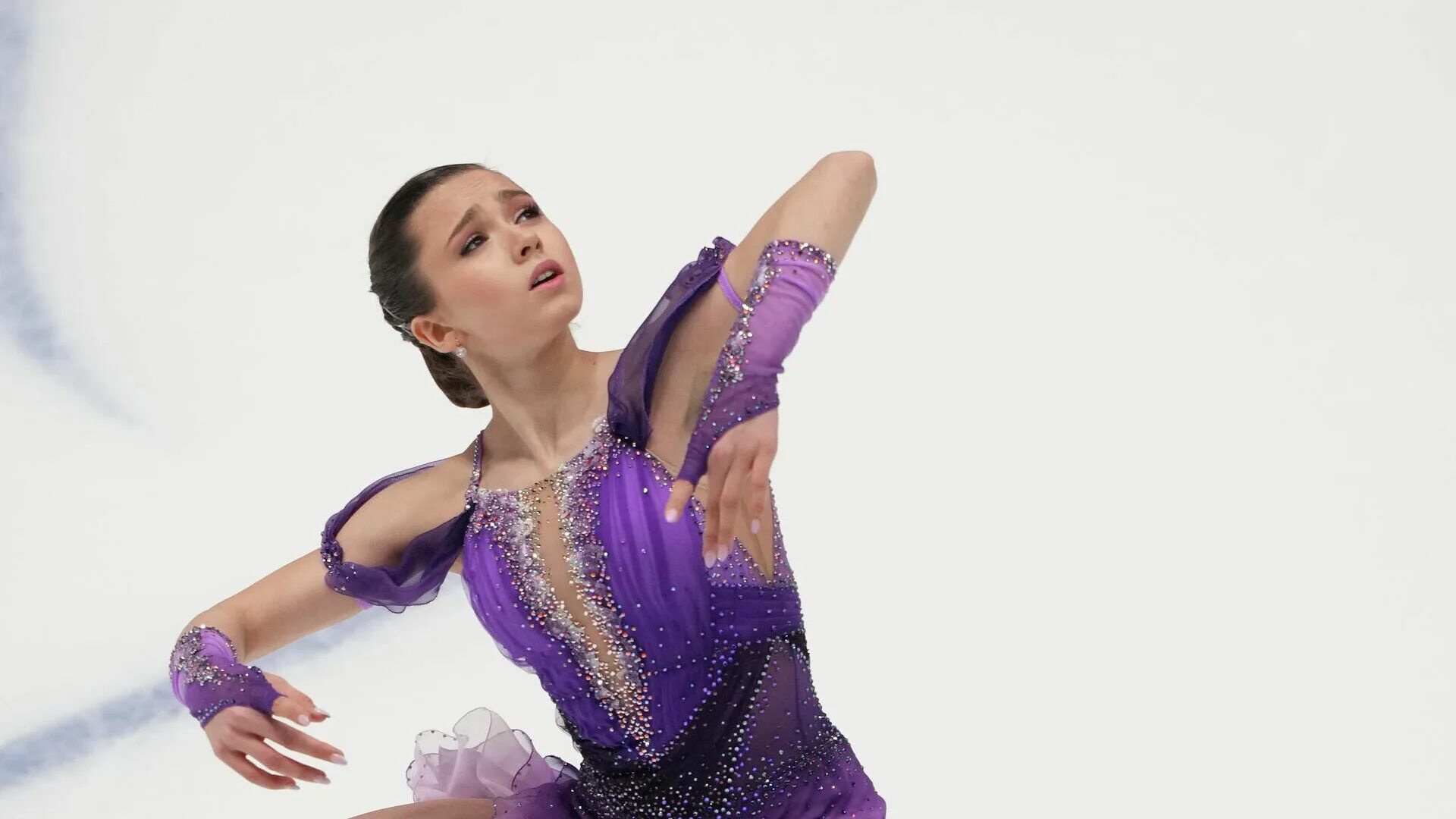 Камила валиева чемпионат европы 2022. Камила валиева чемпионат европы 2022. Фигуристки европы на олимпиаде 2022. Камила валиева болеро чемпионат европы. Валиева чемпионат европы 2022.