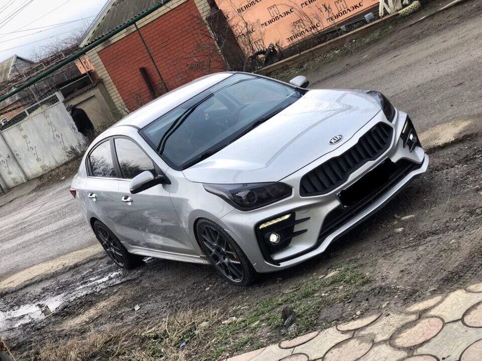 Киа Рио 4 Юрол. Киа Рио 4 в обвесе Юрол. Kudos Kia Rio 4. Kia Rio 4 yuroltuning. Тюнингованные рио