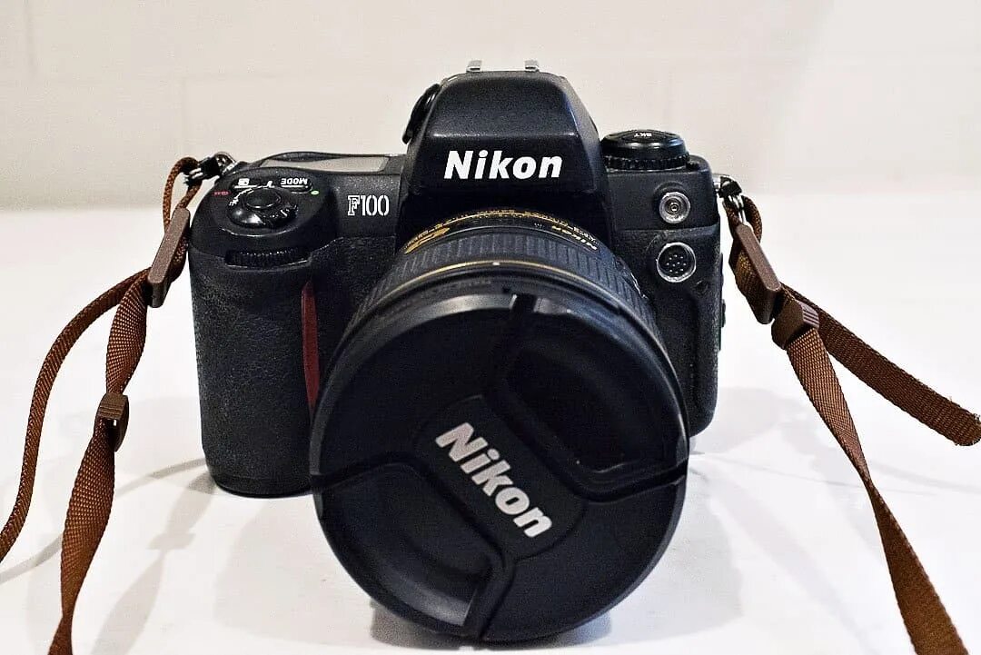 Nikon f 100. Nikon f100 kit. nikon 100. f100 фотоаппарат.