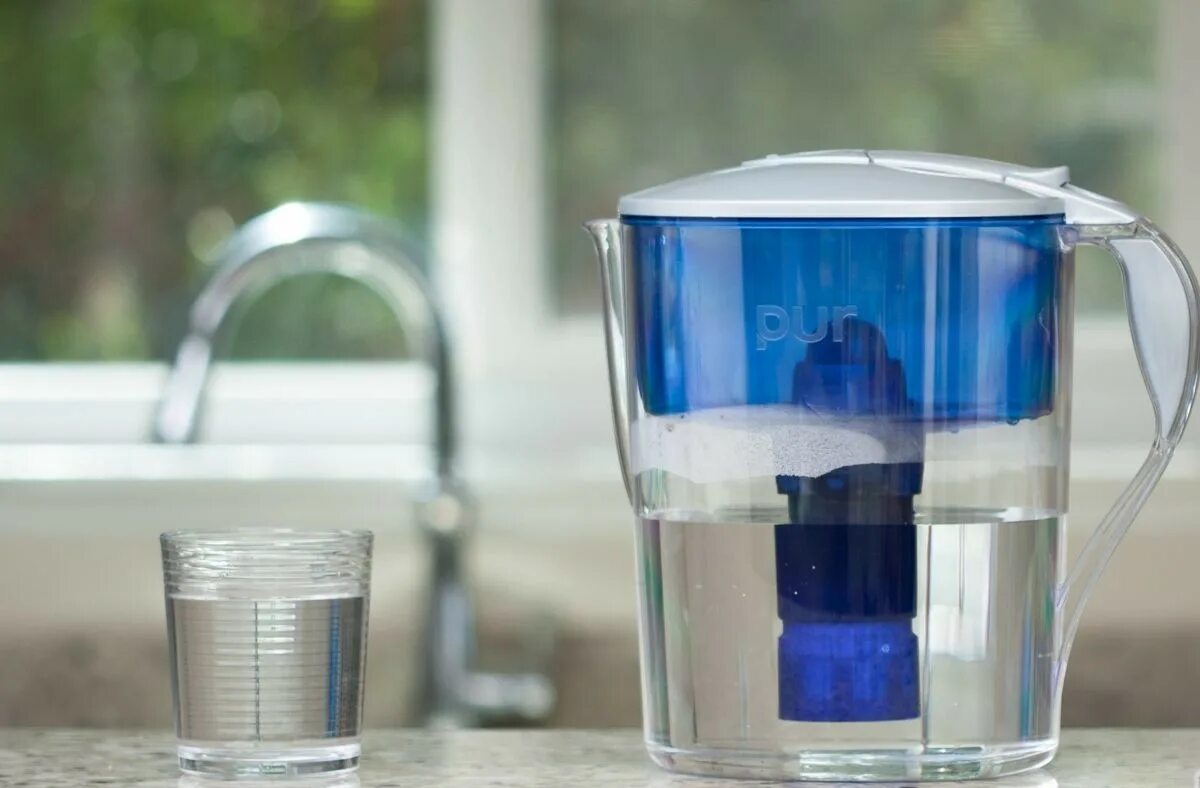 Домашняя вода. Фильтрование воды. Чистая вода фильтр. Фильтр для воды для питья. Очищение воды.