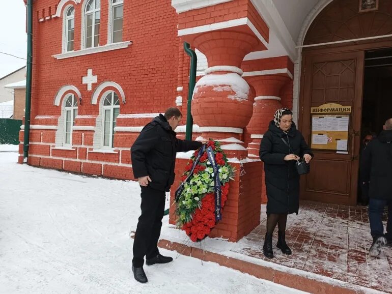 Ульяновск прощание. Тутаев прощание с Сафоновым.