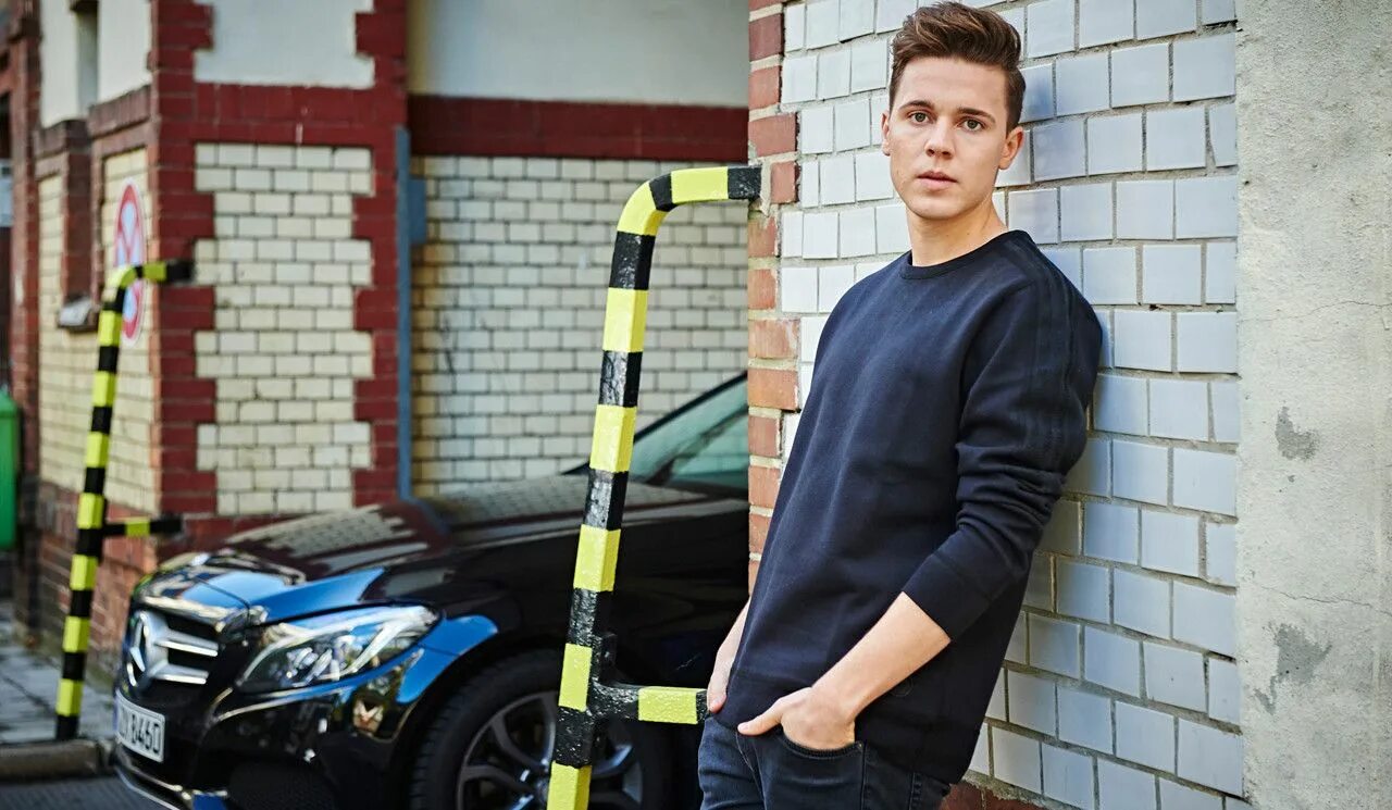 Waking up felix jaehn and leony. Felix jaehn. felix jaehn still fall. felix jaehn, hight, alex aiono - hot2touch. felix jaehn фото.