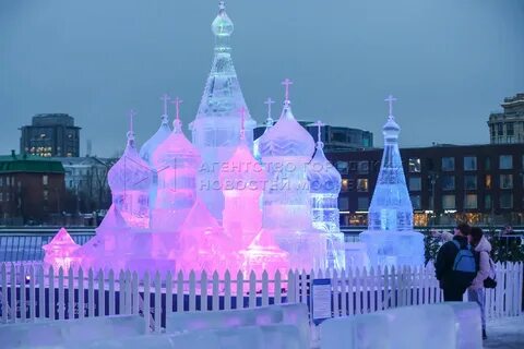 Ледяная горка в москве 2024