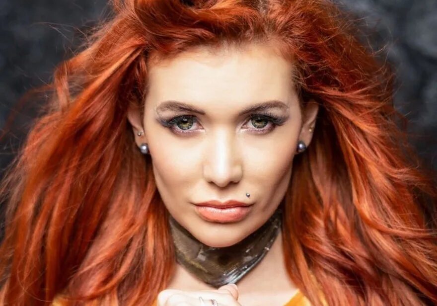 Рыжая из битвы экстрасенсов мэрилин керро. Мэрилин керро битва экстрасенсов. Рыжая из экстрасенсов. Рыжая из битвы экстрасенсов мэрилин керро. Рыжая из экстрасенсов.