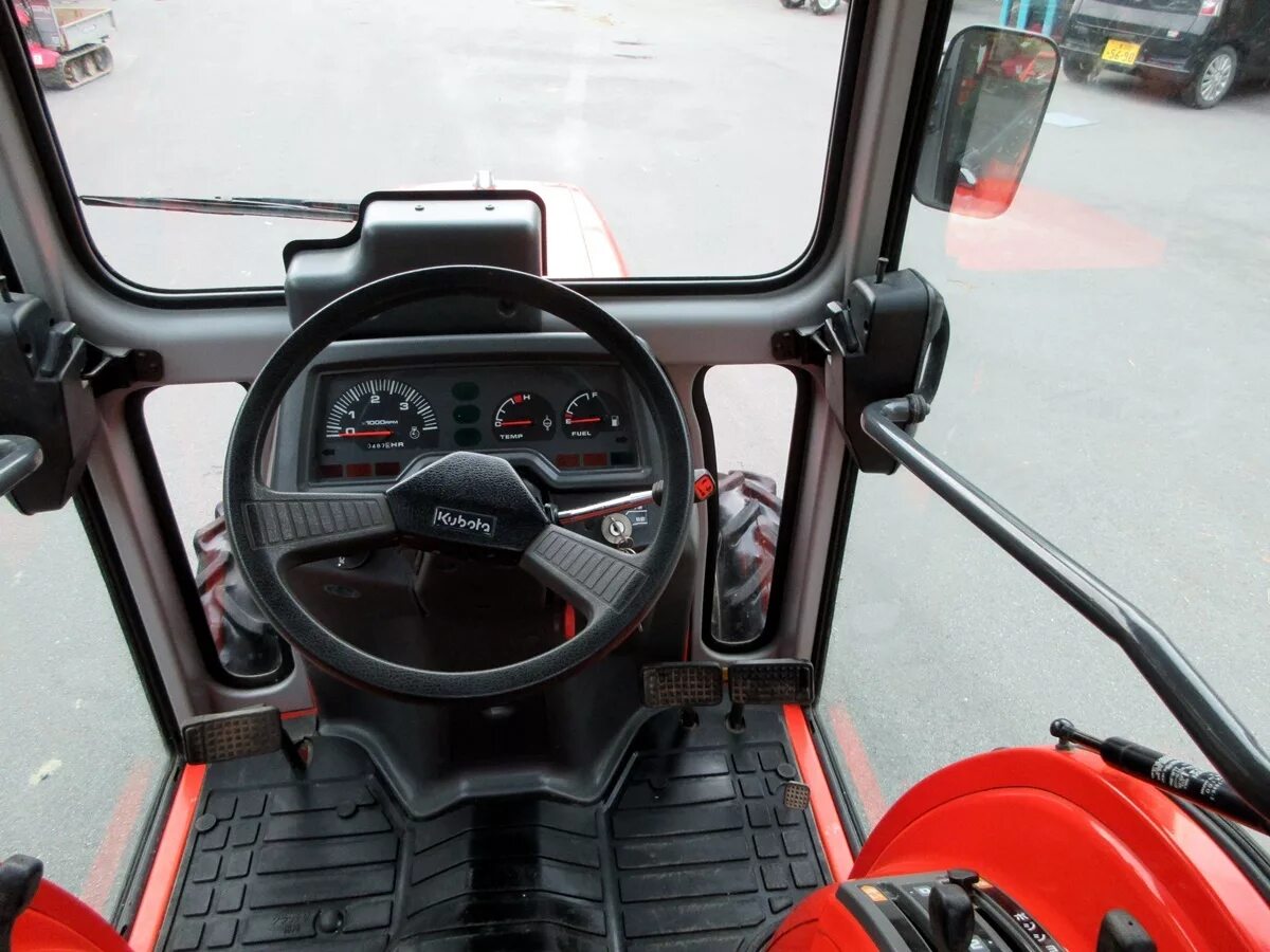 Руль на трактор мтз 80. Руль трактора. Руль трактора. Руль трактора джон дир. Руль трактора 2375.