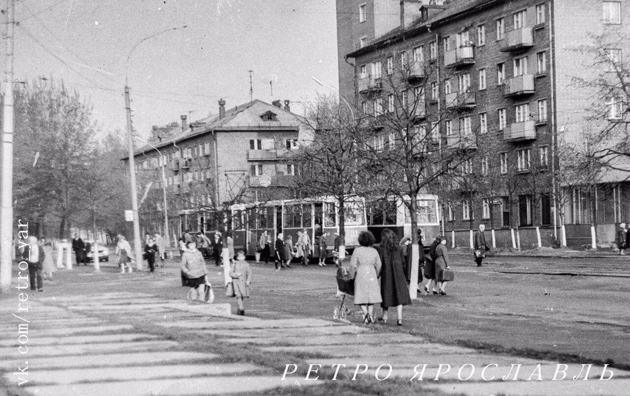Звёздный городок ссср. Календарь 1984 года. 2 апреля 1981 год газета. Календарь 1977 года. Любительские фото 80х.
