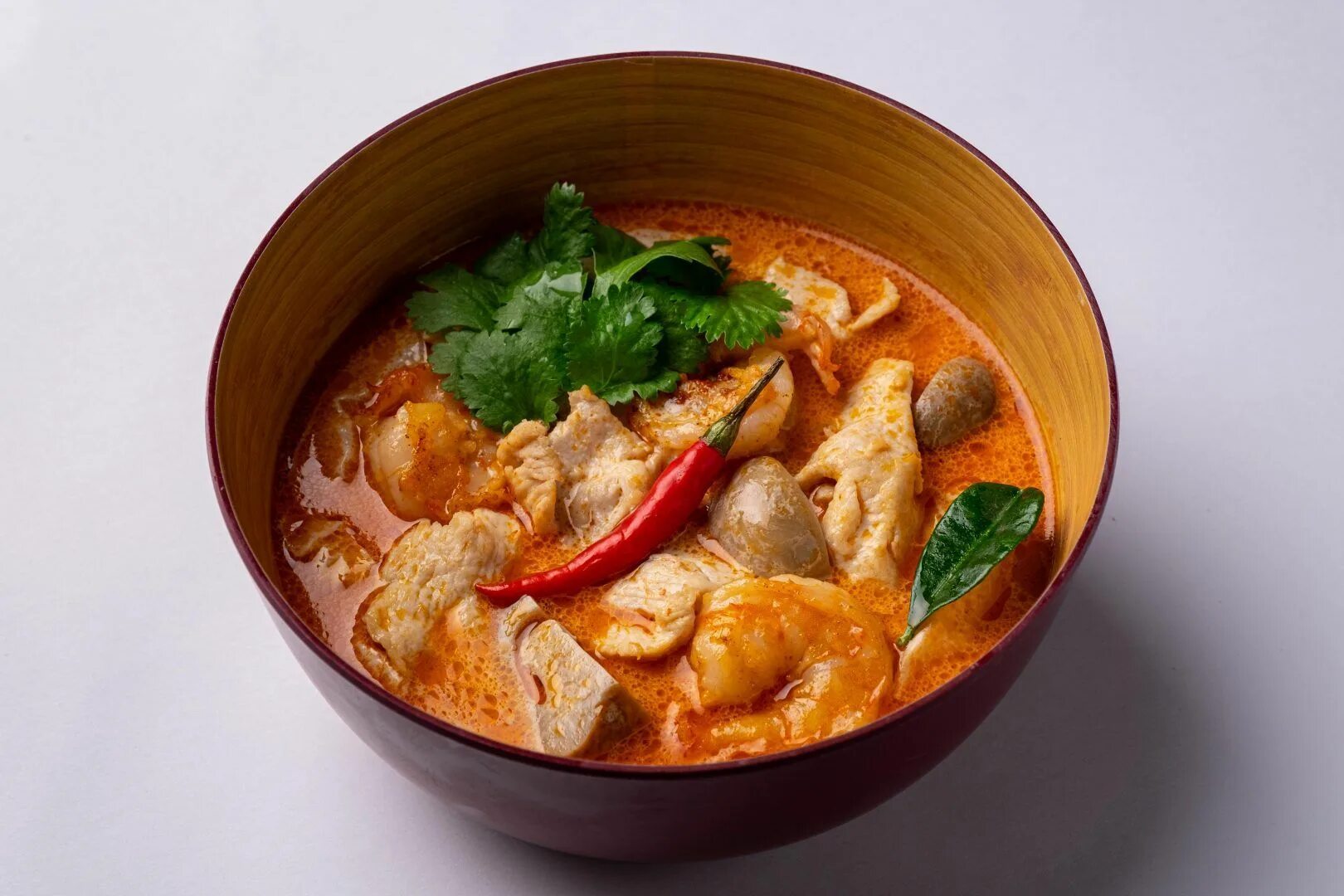 Том ям с семгой. Том ям с курицей. Tom yum суп. Просто рецепт том ям с курицей. Просто рецепт том ям с курицей.