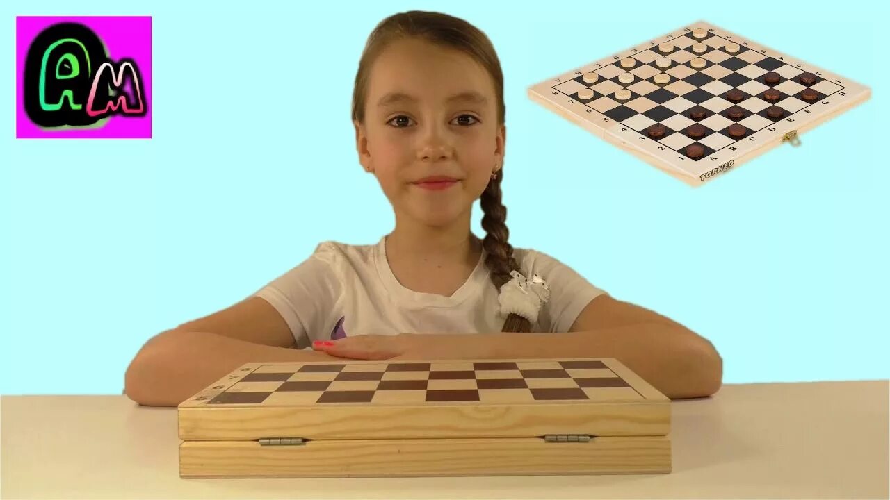 Алиса умеет играть в шашки. Шашки Алиса шашки. Игра Алиса шашки. Сыграем в шашки Алиса. Алиса шашки играть.