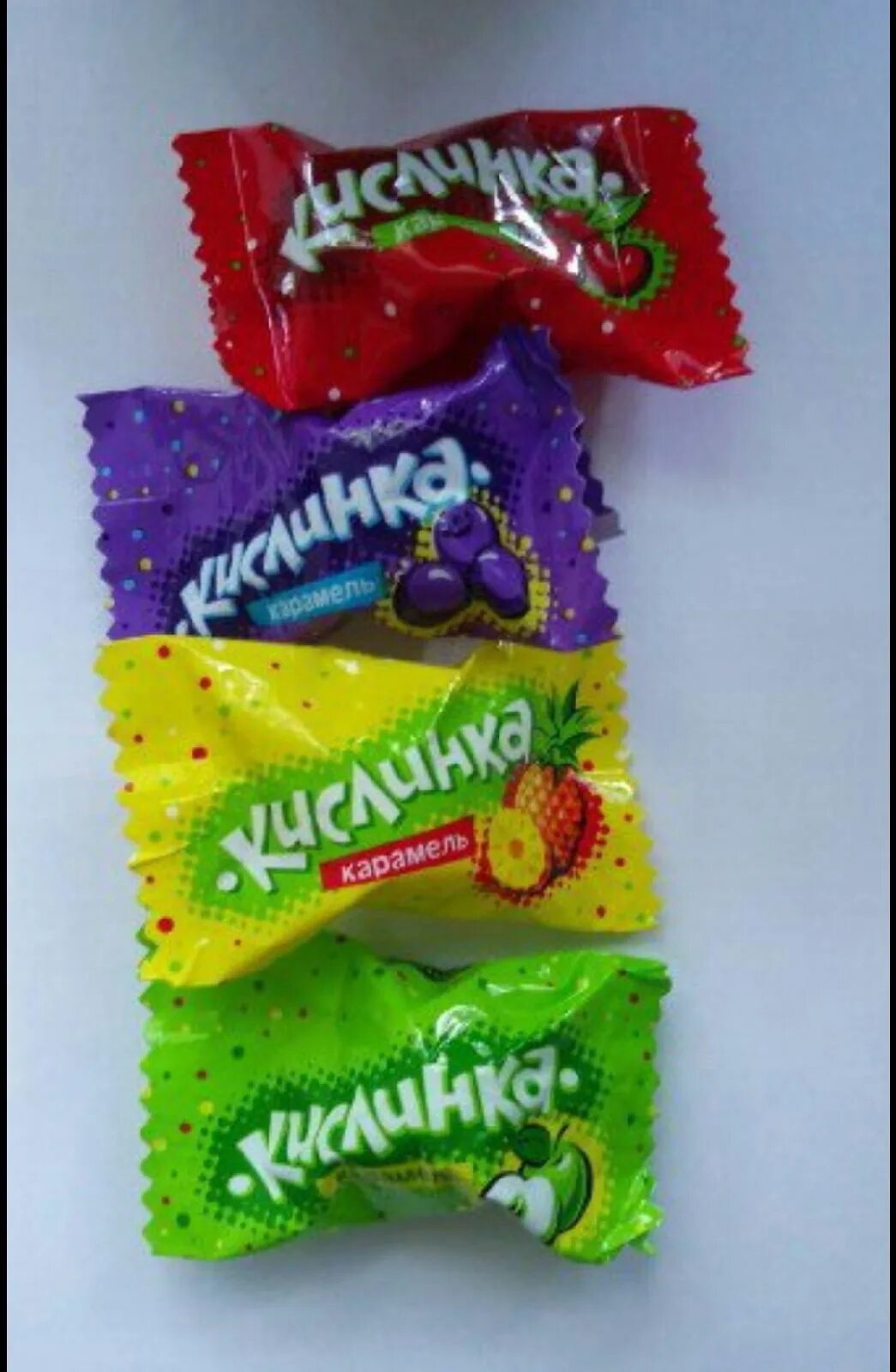 Карамель кислинка рошен. Сосательные конфеты кислинка. Конфеты рошен кислинка. Кислинки конфеты. Карамель peppinezzz roshen.
