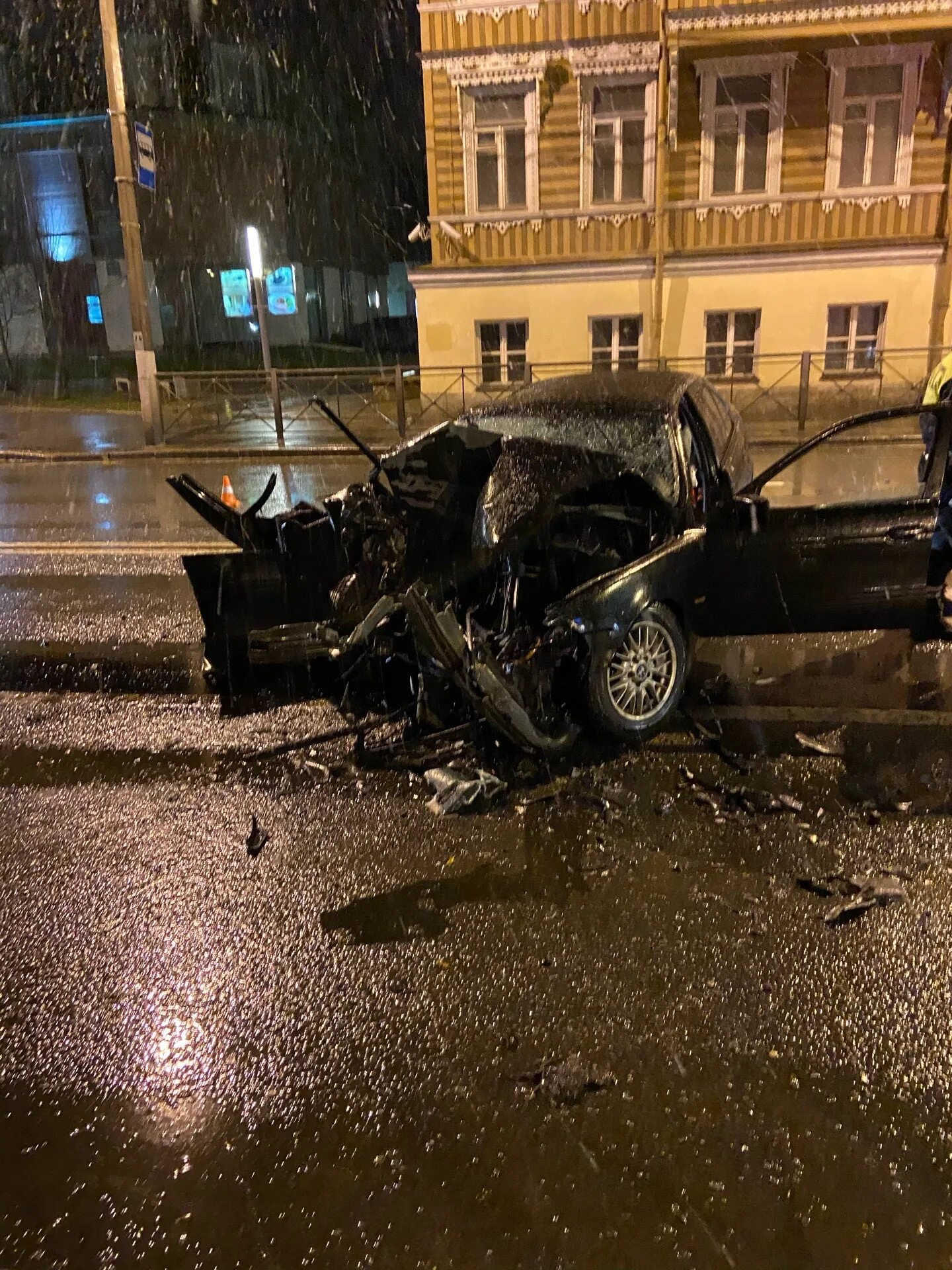 дтп невский путепровод. дтп на шафировском мосту. дтп и чп санкт-петербург. аварии в спб сегодня сводка. аварии в спб сегодня сводка.