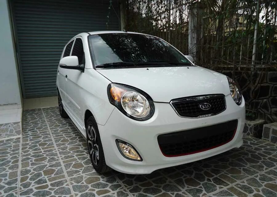 Купить б/у Kia Morning I Рестайлинг 2 1.0 AT (64 л.с.) бензин автомат в Краснояр