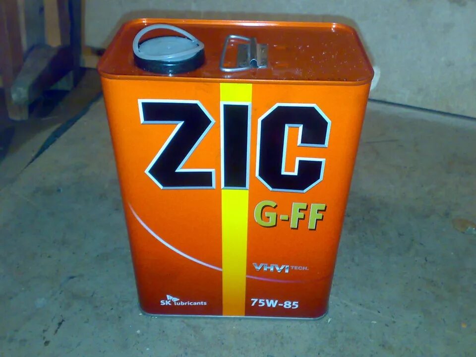 Масло в коробку полусинтетика. Зик 75 85 трансмиссионное масло. ZIC G-FF 75w-85. ZIC полусинтетика трансмиссионное. ZIC 75-90.