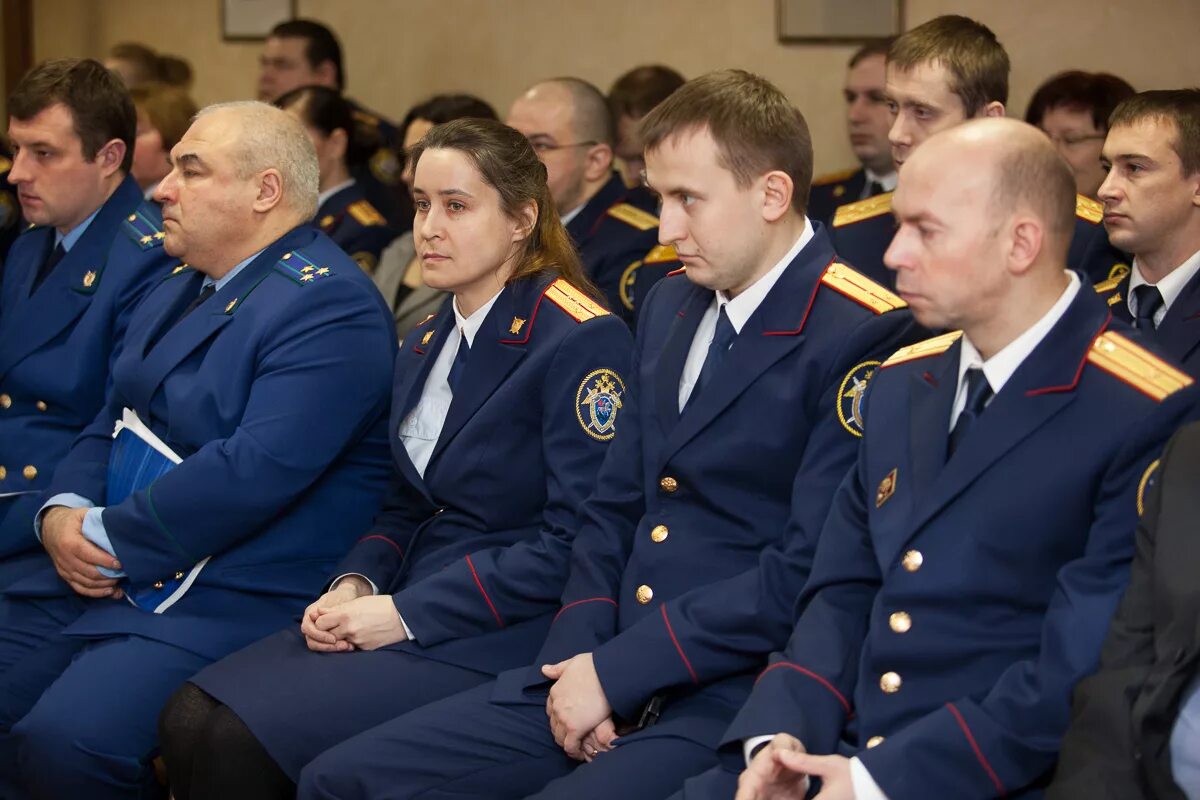 Сайт прокуратуры псковской области. СУСК Псков. Следственный комитет Псков. Прокуратура Псковской области коллегия. Следователь Псков.