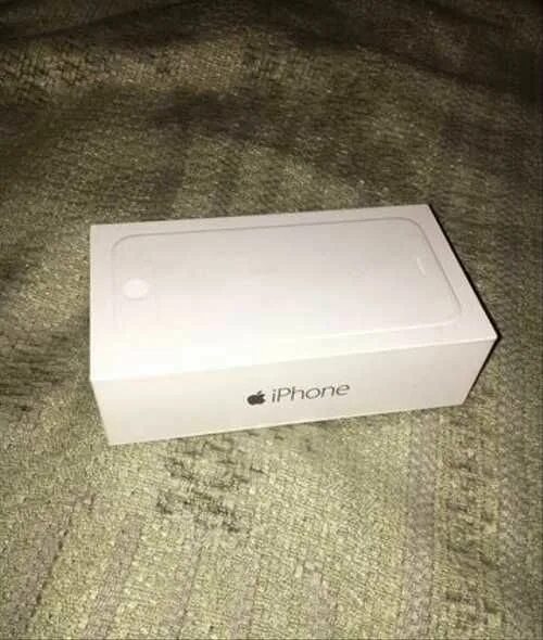 Купить коробку от айфона. Айфон 15 про Титан с коробкой. Iphone 13 Mini White с коробкой. Коробка от айфона 12. Айфон 13 мини коробка.