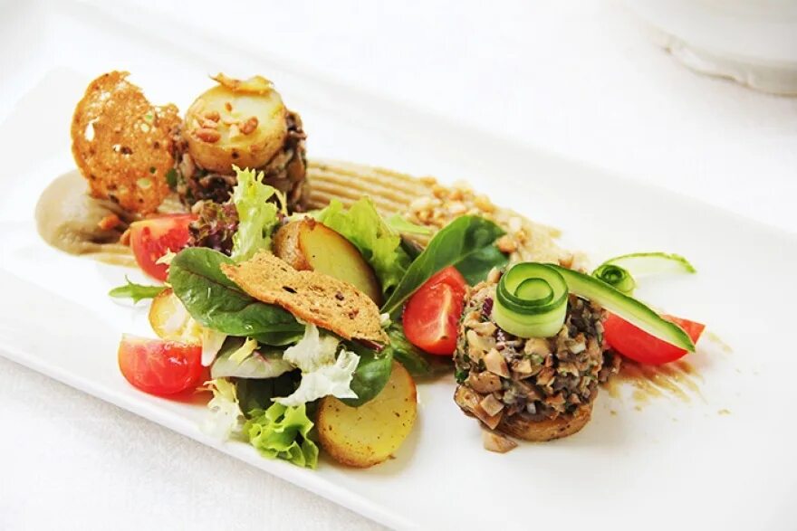 Постное ресторанное меню. Постный ужин. Постные салаты в ресторанах. Постные салаты в ресторанах. Постное меню блюда ресторан.