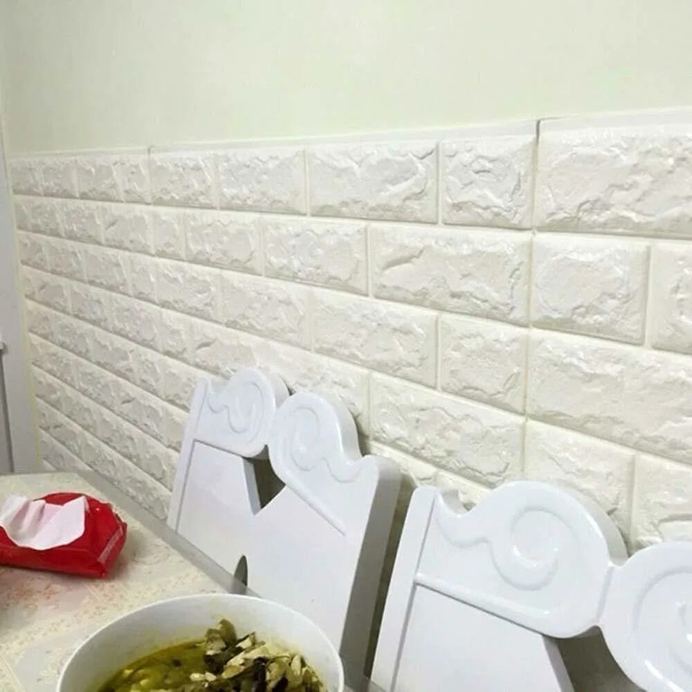 3д панели на кухне. 3d cамоклеющиеся панели &quot;кирпич оникс&quot; (brick beige-white). 3д панели для стен на кухне. декоративные пенопластовые панели для стен. самоклеющиеся панели для стен белый кирпич.