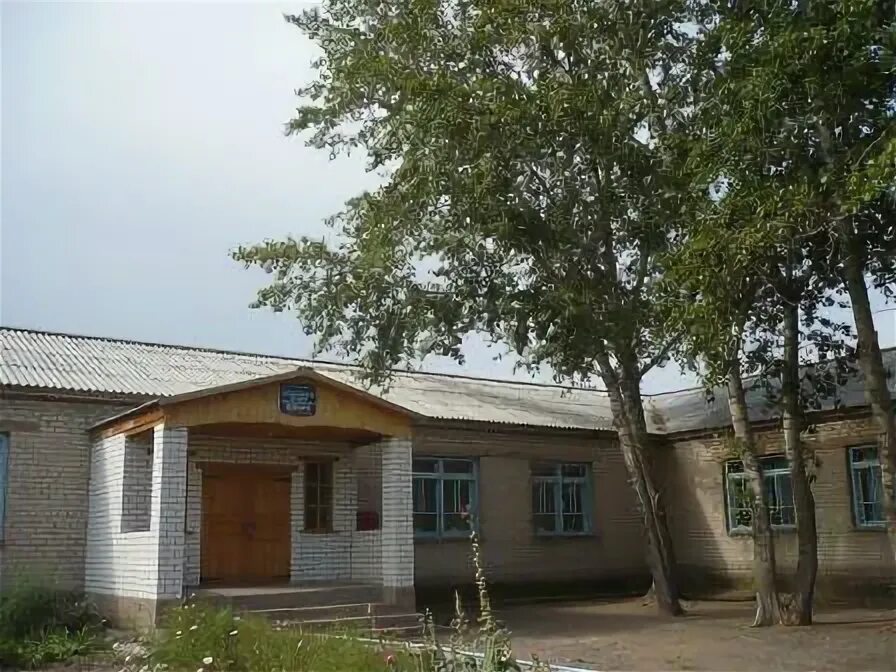 На берегу Урала стоит село Раннее Ташлинского района, бывший поселок Уральского 