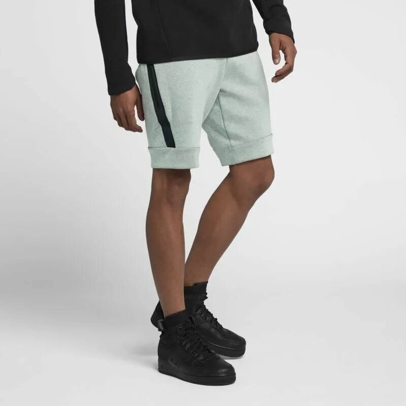 Шорты tech fleece. Шорты nike tech fleece. nike sportswear tech fleece шорты. шорты найк теч флис. шорты nike tech fleece черные.