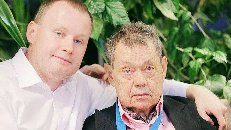 Николай Долгачёв: держать животных в тесных клетках - это варварский атавизм: Ян