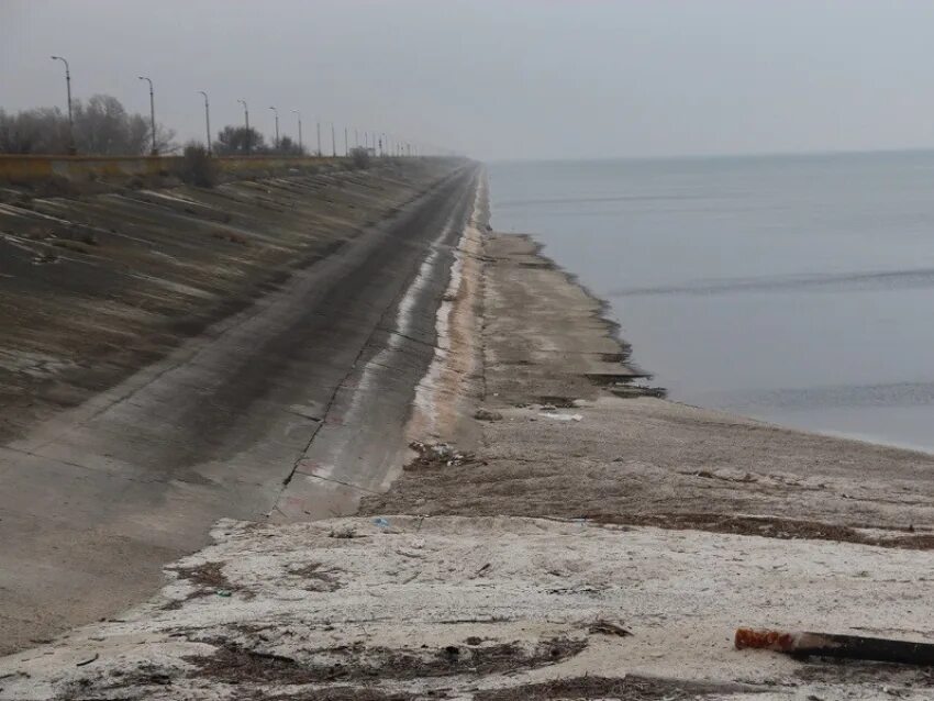 Волгодонск Цимлянское водохранилище. Цимлянское водохранилище дамба. Плотина Цимлянского водохранилища. Цимлянское водохранилище 2020. Цимлянское водохранилище уровень воды на сегодня