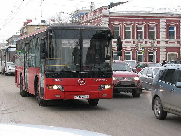 Автобуса 90 3. Автобус 90 Красноярск. Красный 90 автобус Красноярск. Маршрут 90 автобуса Красноярск. Автобус МАЗ Красноярск.