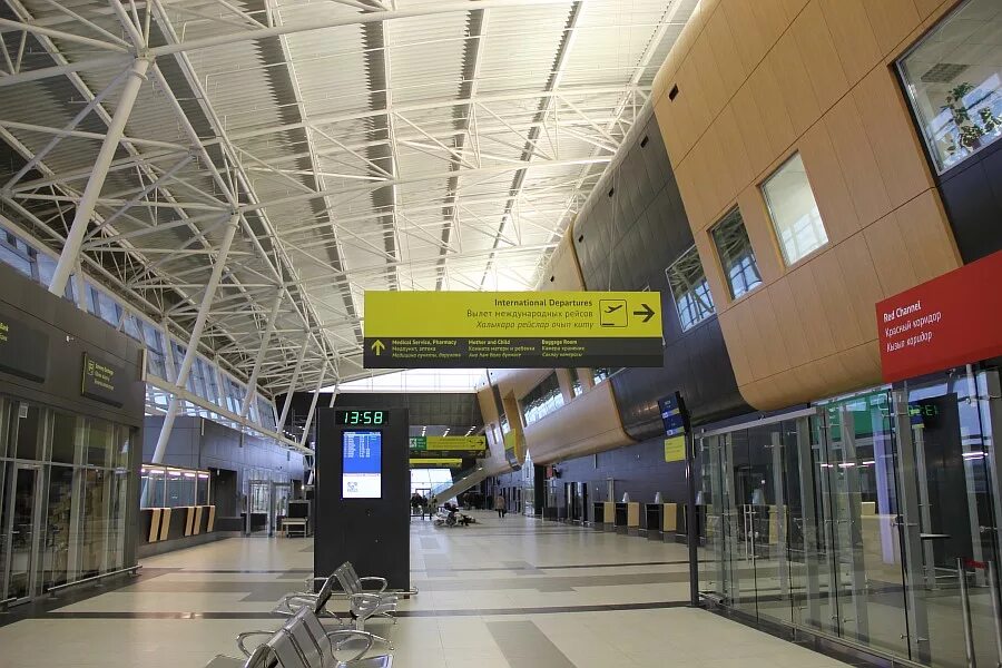 Терминал 1а. Аэропорт казань 1. казань терминал 1. аэропорт казань изнутри. аэропорт казань терминал 1а внутри.