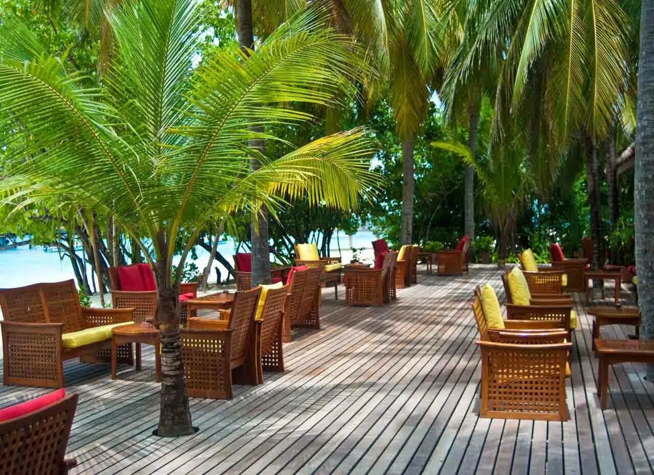 Reethi beach мальдивы. Reethi beach resort. Reethi beach resort 4 deluxe villa. Reethi beach resort reethi villa. Reethi sunrise villa.