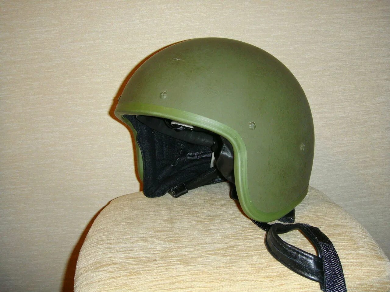 Шлем зш купить. Шлем ЗШ-1. Защитный шлем ЗШ-1. Зш1 бармица. Зш1 шлем ово.