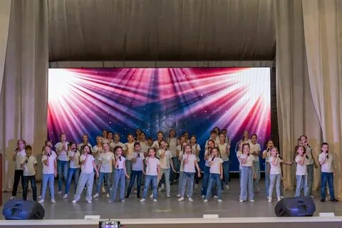 Концерт дорогою добра