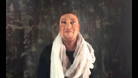 Песня окутал потолок