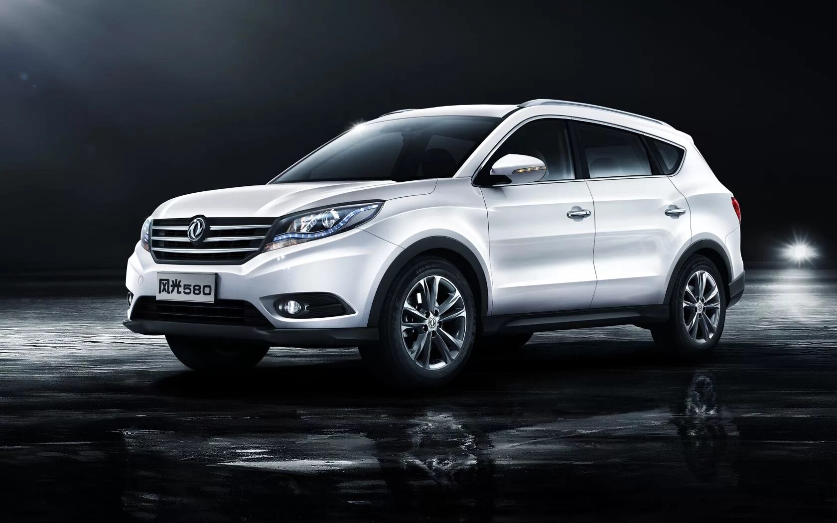 Дунфэн dfm. Dongfeng glory 580. донг фенг dfm 580. dongfeng fengguang 580. кроссовер dfm 580.