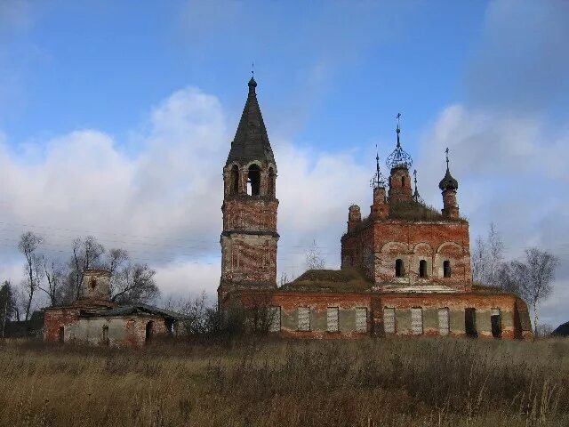 Церкви ростовского района ярославской области. Приимково Ярославская область Ростовский район Церковь. Церковь Рождества Богородицы Ярославская область Ростовский район. Церковь Василькова Ростовского района Ярославской области. Церковь село горки Ярославская область.