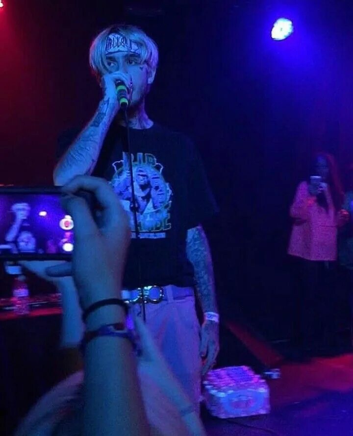 Лил пип в москве. Lil peep. лил пип концерт. lil peep concert. lil peep концерт.