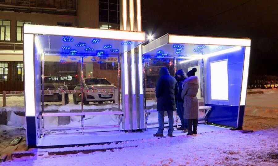 остановка в архангельске. остановка архангельское. украшение на остановку. остановка в архангельске. главпочтамт екатеринбург остановка.