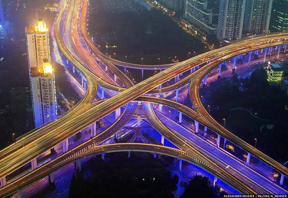 Ночные дороги. Дорога в городе. Много дорог в городе. Чунцин виадук. Ночной мост харбин.