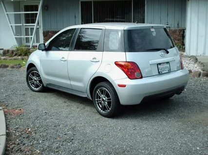 Scion 2004
