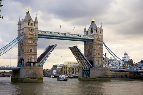 Тауэрский мост в Лондоне.