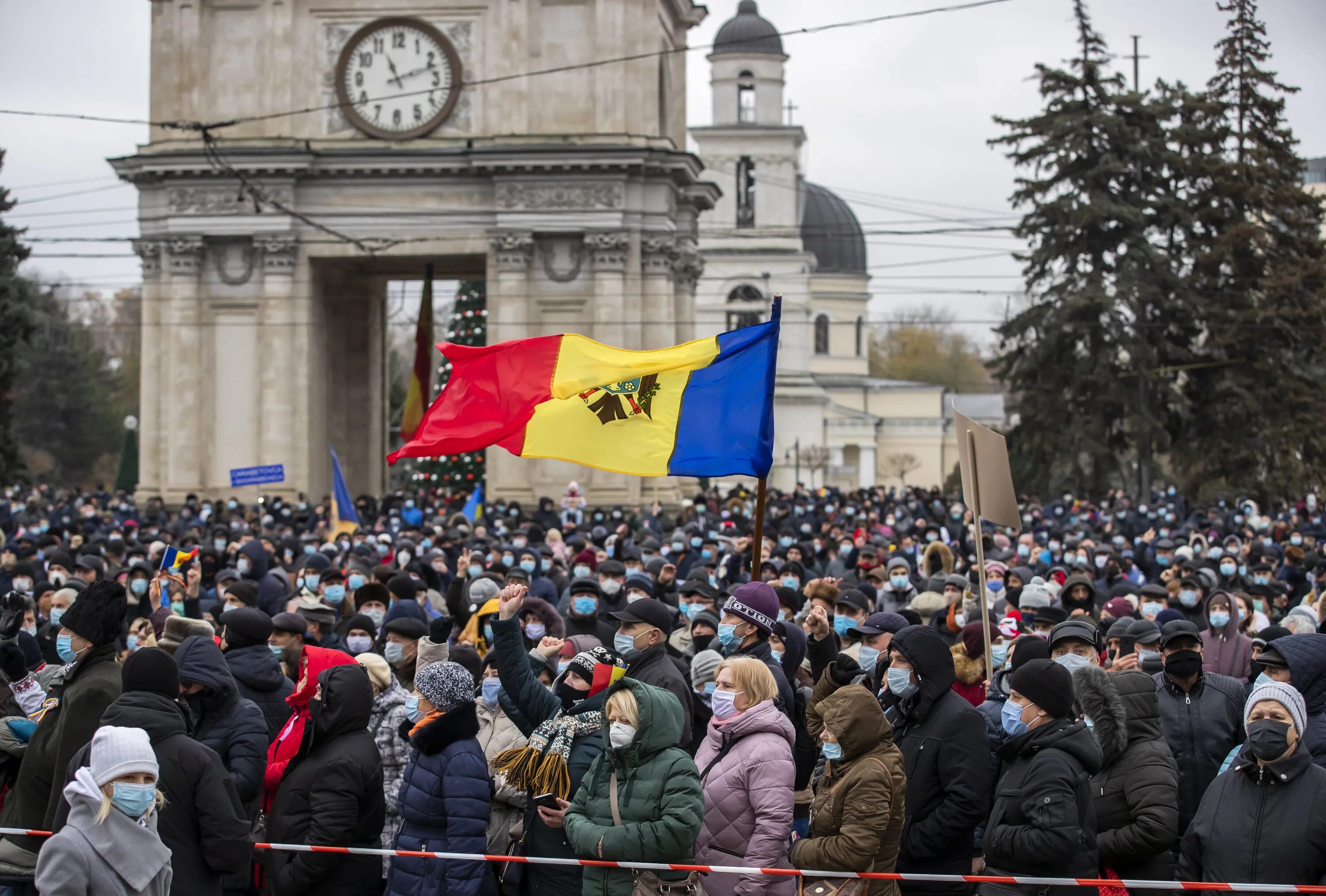 Площадь Великого национального собрания Кишинев. Протесты в Молдавии. Митинг в Кишиневе. Молдавия кризис.