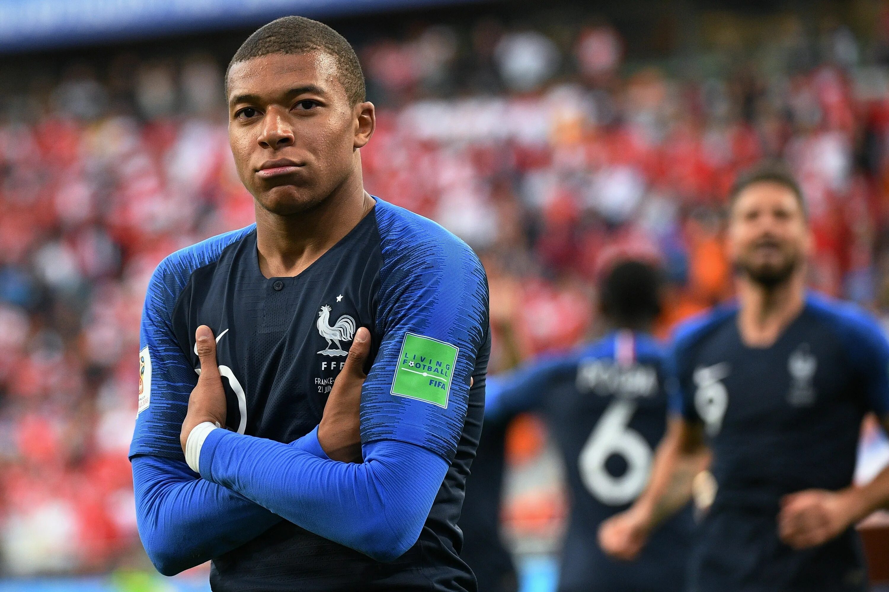 Килиан мбаппе трансфермаркет. Kylian mbappe. Килиан мбаппе. Килиан мбаппе трансфермаркет. Мбаппе рост.