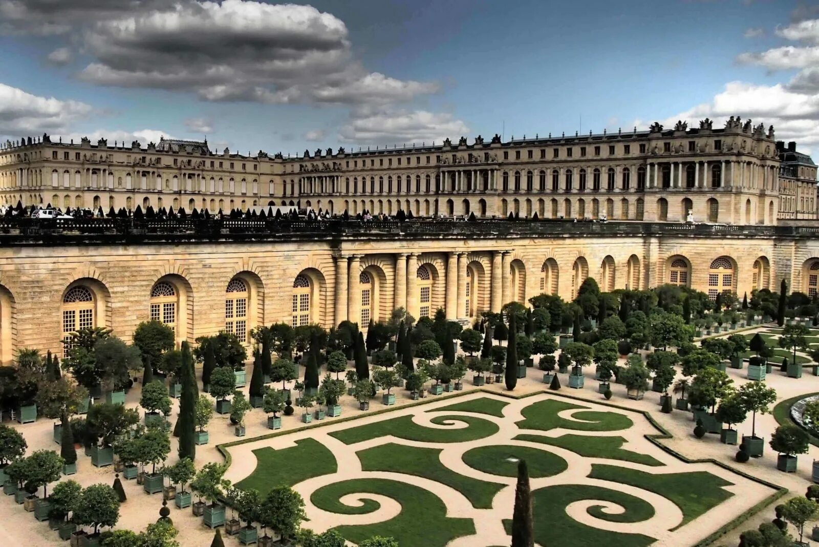 Chateau versailles. Версальский дворец. Версаль. Версаль Париж Версальский дворец. Музей Версаль Франция. Замок Версаль в Париже.