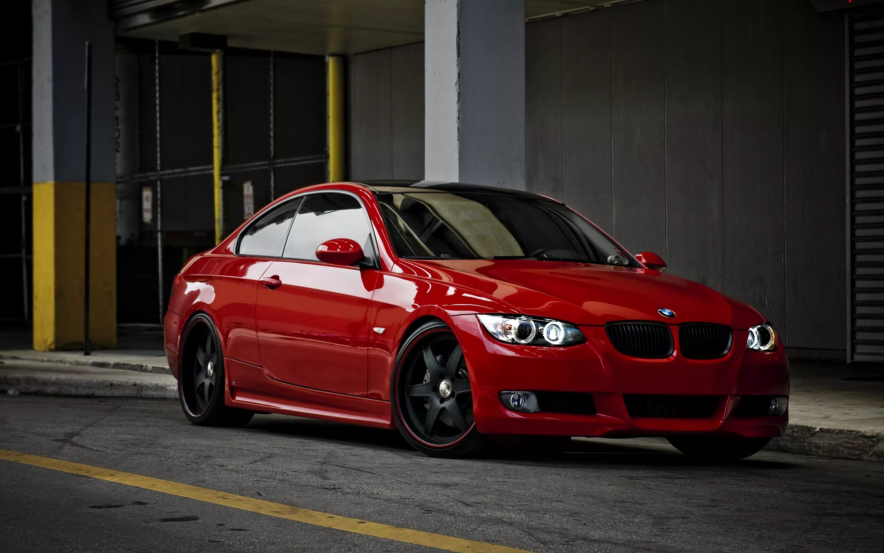 Е карс. BMW m3 e92 Red. BMW m3 e92 красная. BMW e92 красная. БМВ е90 красная.