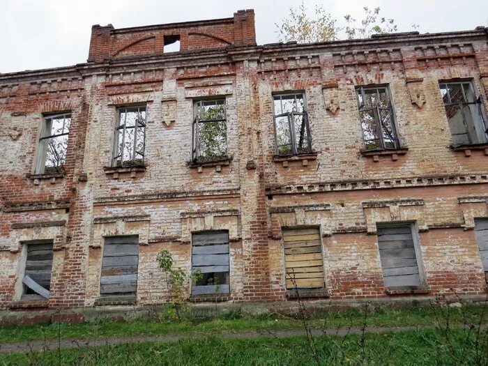 Спасский рязанский погода на неделю. Спасск Рязанская область. Заброшеные здания в Спасске Рязанском. Спасск-Рязанский больница. Спасск Рязанский площадь города.