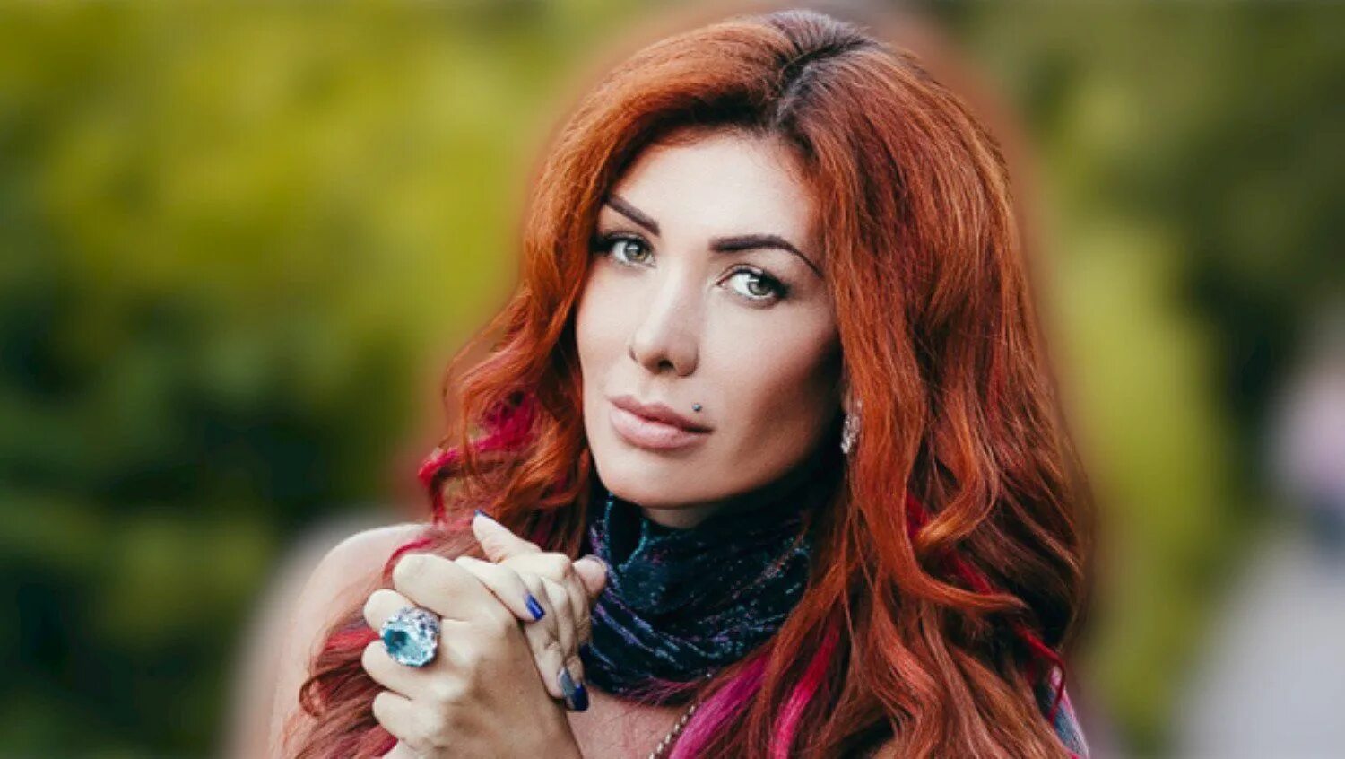 Рыжая экстрасенс из битвы. Рыжая экстрасенс из битвы