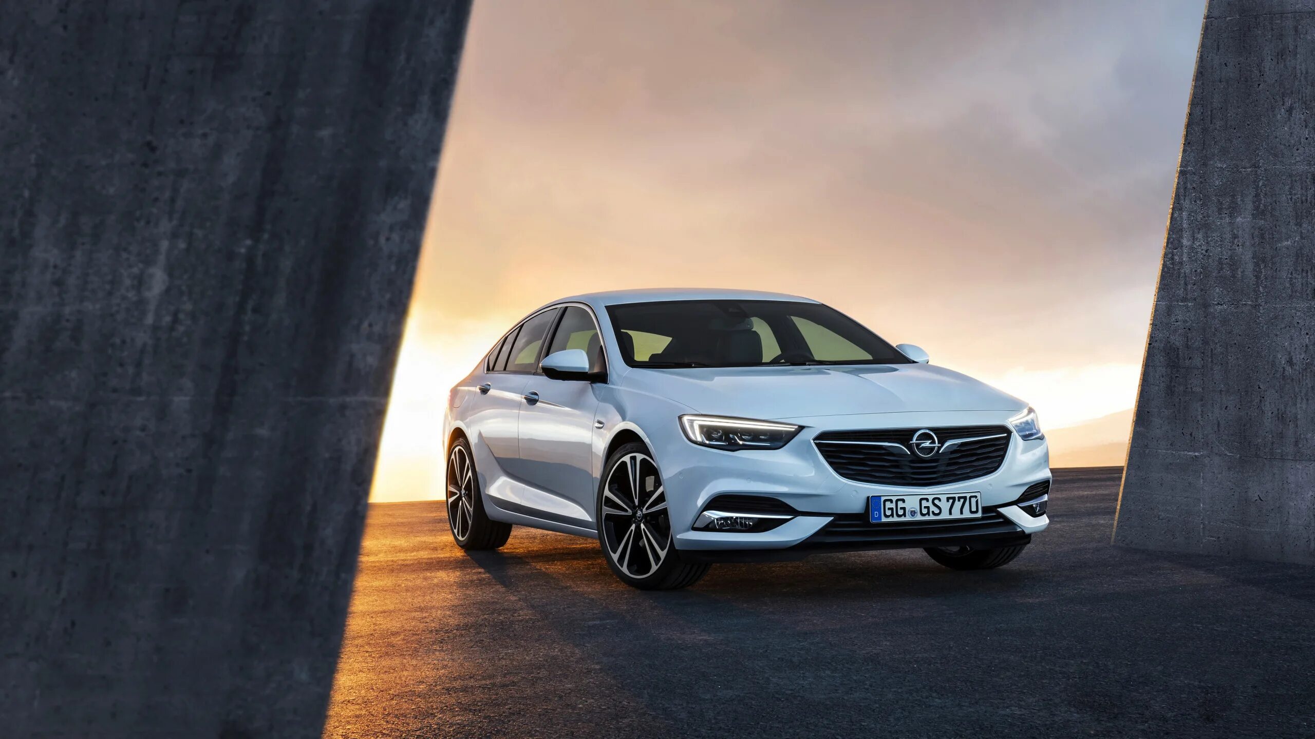 Opel Insignia 2017. Opel Insignia 2018. Opel Insignia Grand Sport. Опель Инсигния 2017 года.