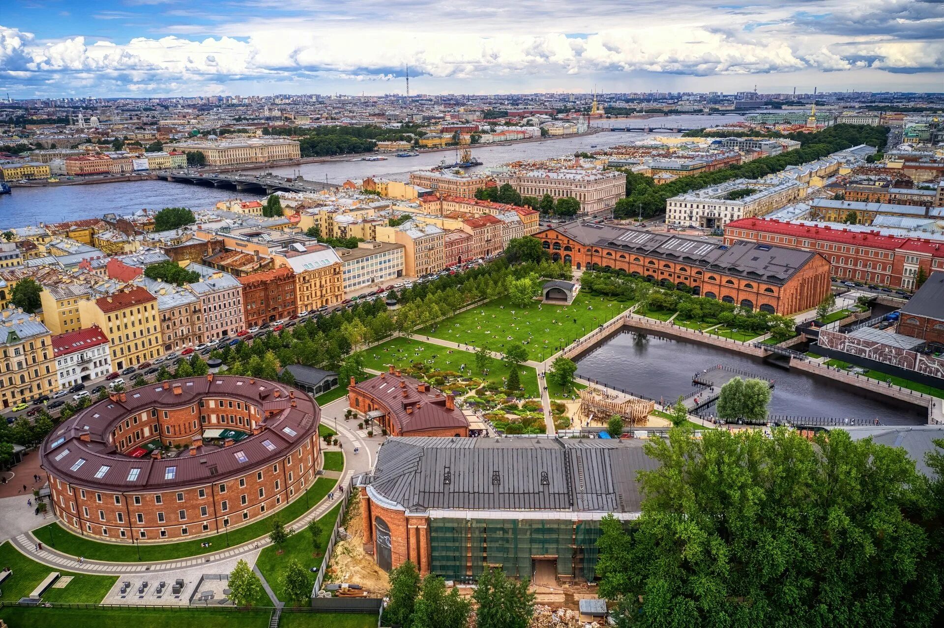 Спб что это. Новая Голландия Санкт-Петербург. Парк остров новая Голландия в Санкт-Петербурге. Рукотворный остров новая Голландия Санкт-Петербург. Питер остров новая Голландия.