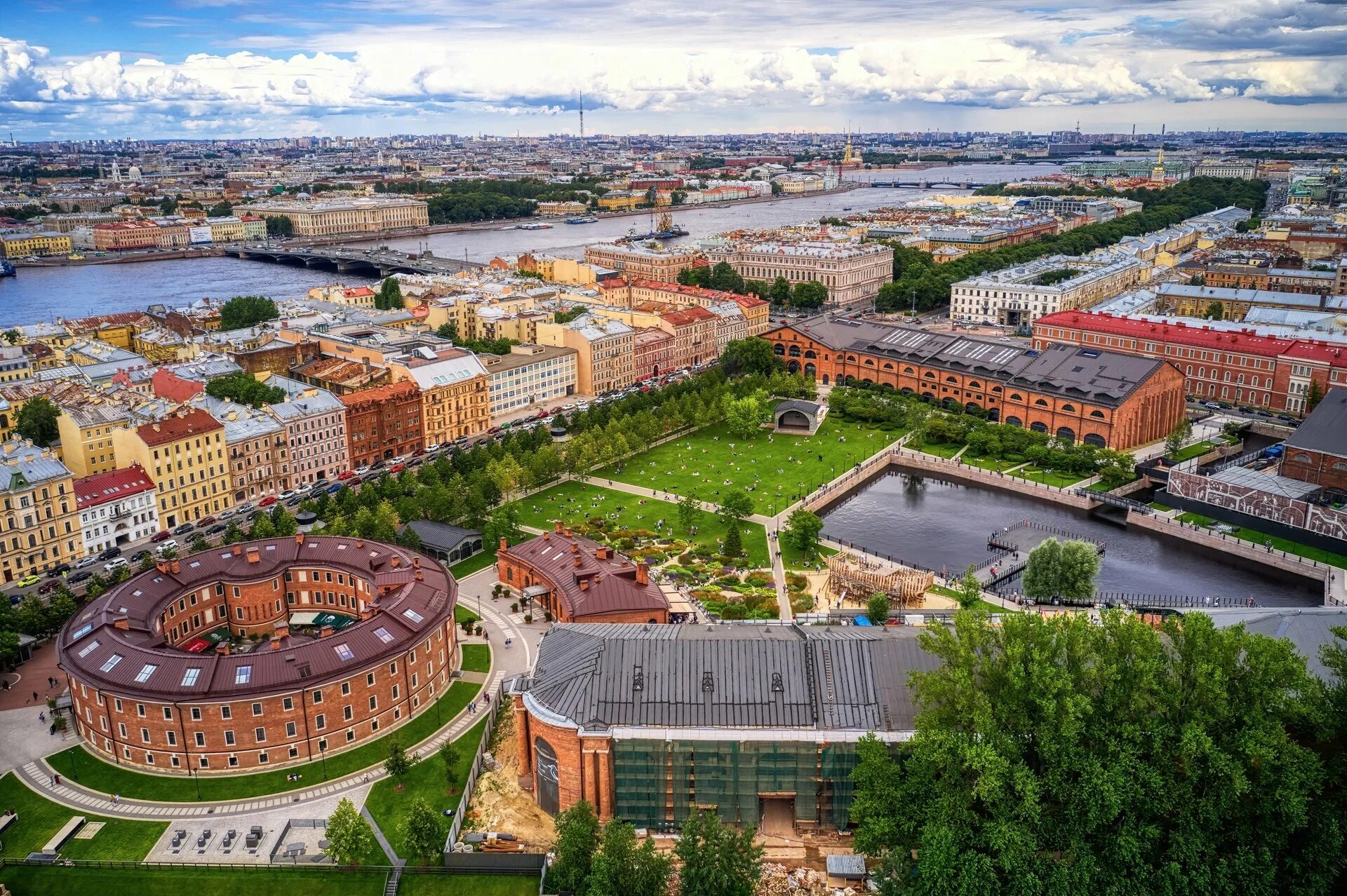 Парк остров новая Голландия в Санкт-Петербурге. Новая Голландия Голландия в Санкт-Петербурге. Петербург остров новая Голландия. Парк в Питере новая Голландия. Что такое новая голландия в питере