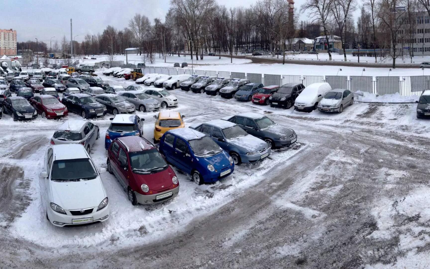 Фото: 4 Колеса, автосалон, Минск, просп. Победителей, 111В - Яндекс Карты