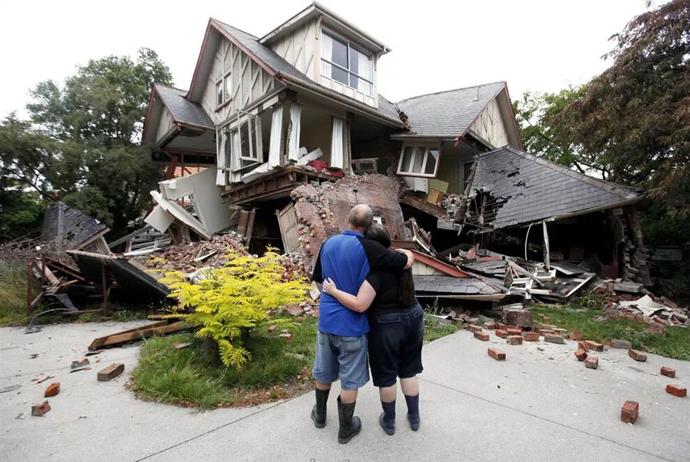 Петропавловск-камчатский эстетика. Разрушение сооружений. Развалины домов. Обрушение дома в магнитогорске. Разрушенный многоэтажный дом.