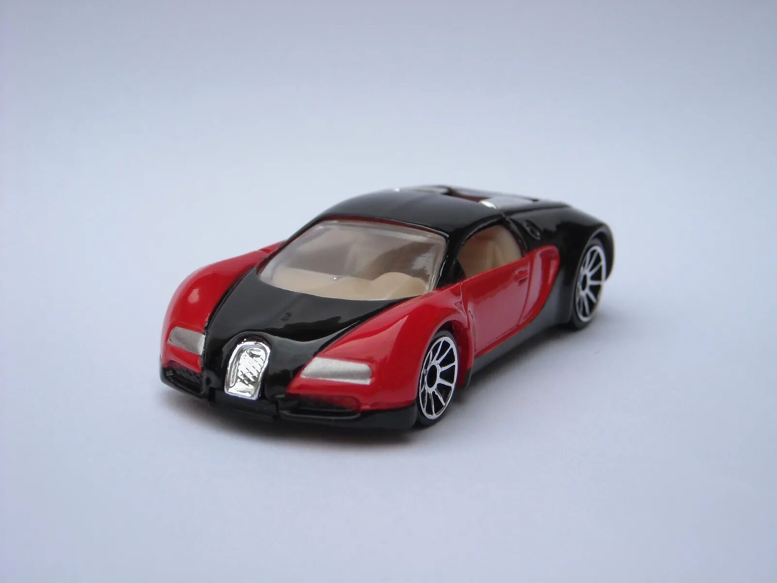 Хот Вилс Бугатти Вейрон. Бугатти Вейрон хот Вилс 16.4. Hot Wheels Bugatti Veyron 16.4. Hot Wheels Bugatti Veyron. Хот вилс бугатти