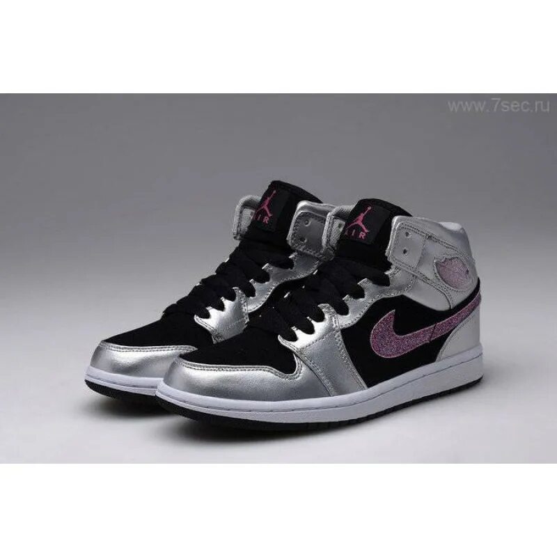 Nike Air Jordan 1 Retro Grey. Nike Air Jordan 1 Mid женские. Nike Air Jordan 1 Silver. Найк АИР Джордан 1 серые.